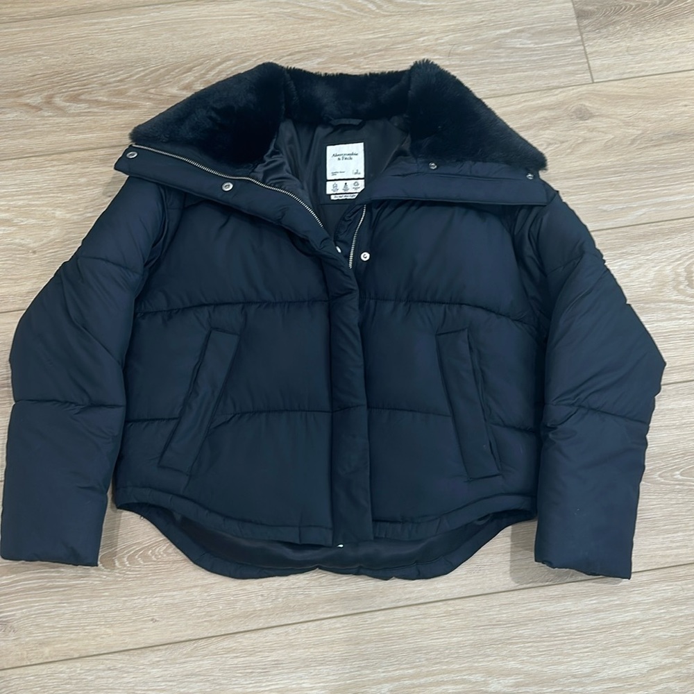 Abercrombie & Fitch puffer jacket
